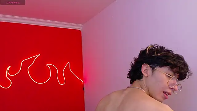 Twink Sebas7 online show from 07-17-26, 03:35