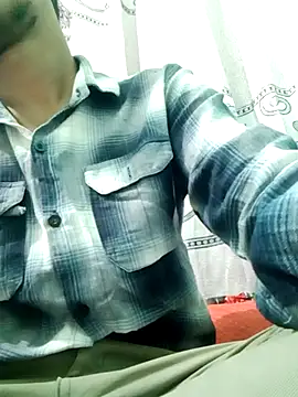 Snapshot of Trisha6269 chatting on 04-10-26, 02:44 Trisha6269 online show from 04-10-26, 02:44