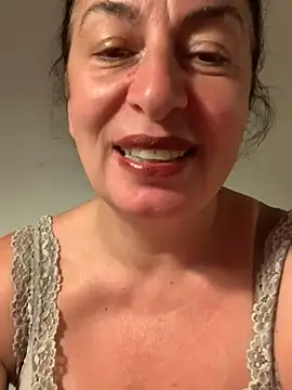 Lizzaa80 online show from 07-01-26, 04:29