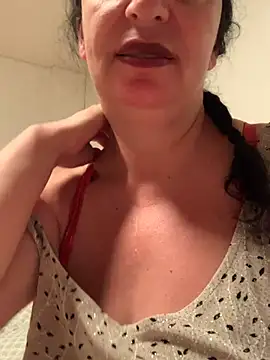 Lizzaa80 online show from 07-10-26, 08:00