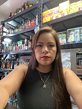 Snapshot of MIA_ROSSEEE chatting on 07-08-26, 07:51 MIA ROSSEEE online show from 07-08-26, 07:51