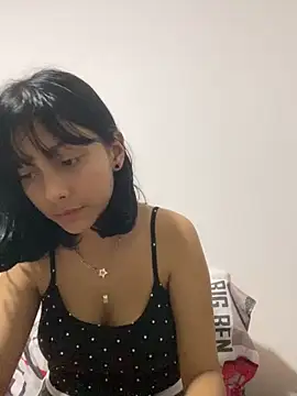 Snapshot of xoxo_anny chatting on 04-11-26, 11:09 xoxo anny online show from 04-11-26, 11:09