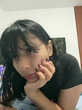 Snapshot of xoxo_anny chatting on 05-14-26, 11:44 xoxo anny online show from 05-14-26, 11:44