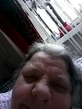 Snapshot of MartaMia68 chatting on 04-11-26, 04:28 MartaMia68 online show from 04-11-26, 04:28