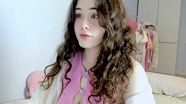 ChloeBlisss online show from 05-27-26, 07:16
