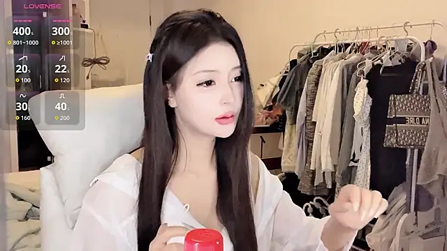 Snapshot of secret-anan chatting on 05-19-26, 03:07 secret-anan online show from 05-19-26, 03:07