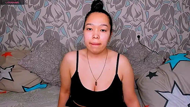 Zlata lee online show from 05-26-26, 04:30