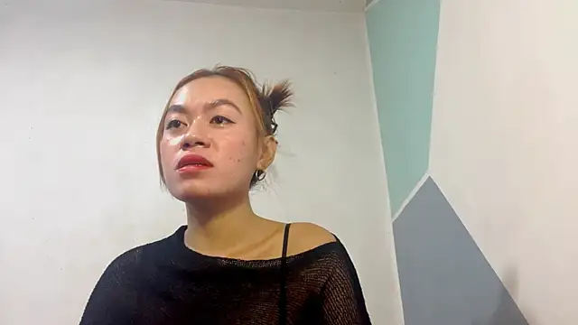 Snapshot of LadyBianca19 chatting on 05-08-26, 12:10 LadyBianca19 online show from 05-08-26, 12:10