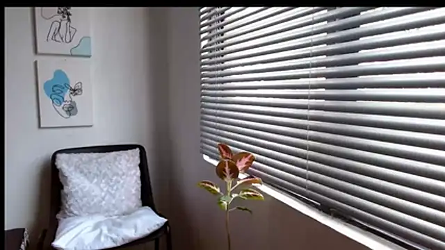 Snapshot of alisonnturbay chatting on 06-26-26, 01:37 alisonnturbay online show from 06-26-26, 01:37