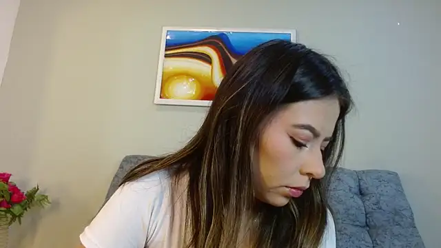 Snapshot of SalomeMartinez_ chatting on 05-21-26, 03:30 SalomeMartinez online show from 05-21-26, 03:30