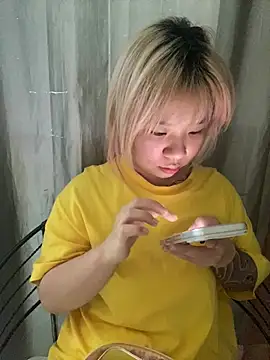Snapshot of iiooii520 chatting on 07-24-26, 04:54 iiooii520 online show from 07-24-26, 04:54