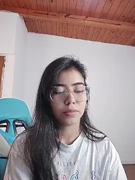 Iam eli09 online show from 06-15-26, 12:13
