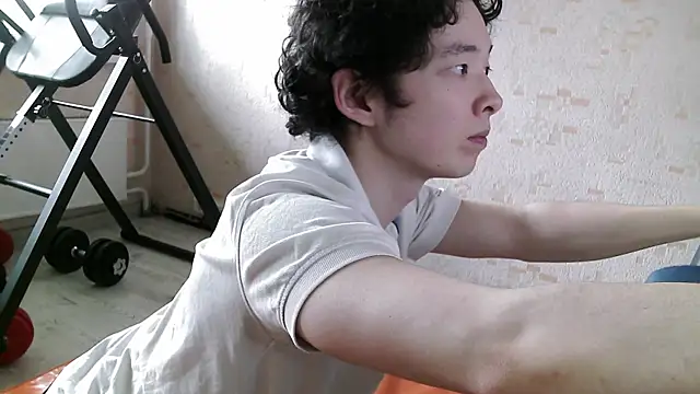 Miklaxyk online show from 04-18-26, 12:31