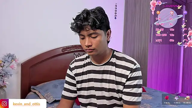 Snapshot of keyott chatting on 06-15-26, 05:59 keyott online show from 06-15-26, 05:59