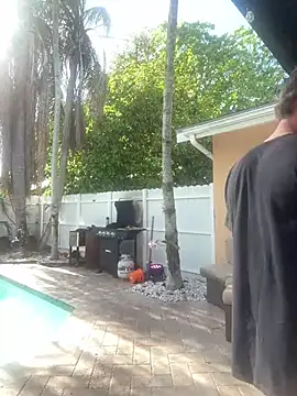 youngwildfreee online show from 04-21-26, 08:55