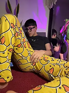 Poison Boys online show from 07-05-26, 04:52