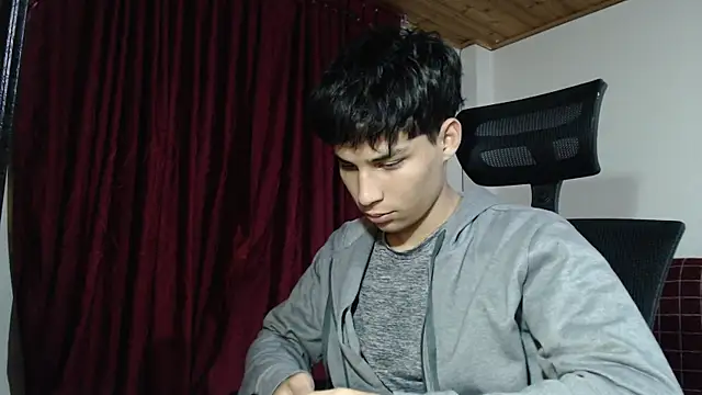 Snapshot of Marck-Pro chatting on 07-01-26, 12:12 Marck-Pro online show from 07-01-26, 12:12