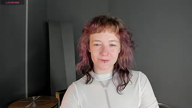 Ricki Bloom online show from 06-30-26, 01:17