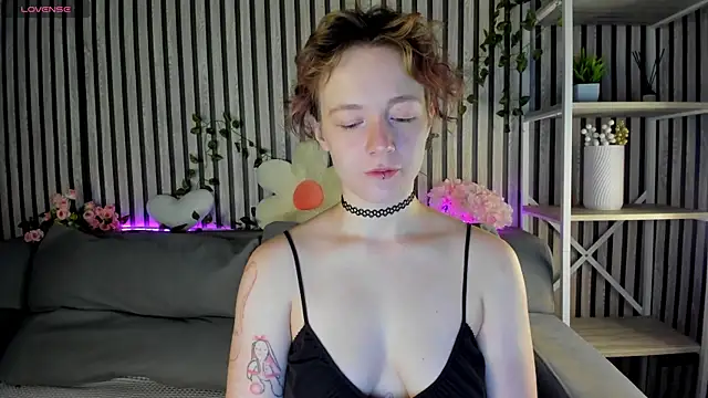 Ricki Bloom online show from 07-16-26, 01:11