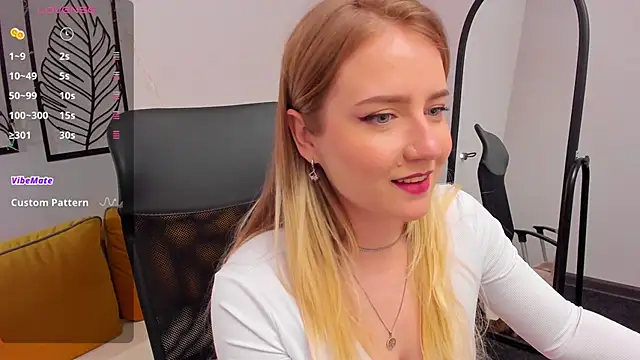 Snapshot of Liacandy_ chatting on 05-04-26, 02:29 Liacandy online show from 05-04-26, 02:29