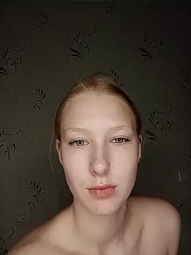 Snapshot of Tanya_Savel chatting on 06-10-26, 01:17 Tanya Savel online show from 06-10-26, 01:17