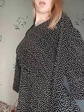 Snapshot of Tanya_Savel chatting on 06-15-26, 06:04 Tanya Savel online show from 06-15-26, 06:04
