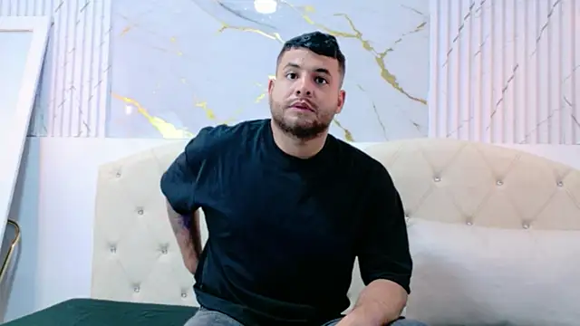 Snapshot of MyLord_20 chatting on 04-10-26, 12:54 MyLord 20 online show from 04-10-26, 12:54