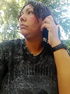 Snapshot of Izel_ chatting on 04-14-26, 07:20 Izel online show from 04-14-26, 07:20