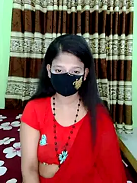 Snapshot of black-woman chatting on 06-20-26, 03:37 black-woman online show from 06-20-26, 03:37