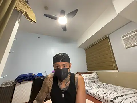 tattoo hottie online show from 04-14-26, 02:34