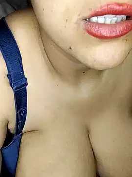 Snapshot of lmiyasdg chatting on 04-13-26, 01:49 lmiyasdg online show from 04-13-26, 01:49