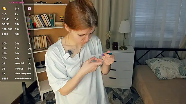 ReikoNothstein online show from 04-11-26, 06:40