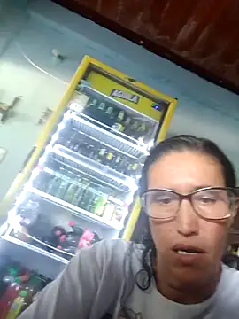 DulceM0609 online show from 04-17-26, 08:45