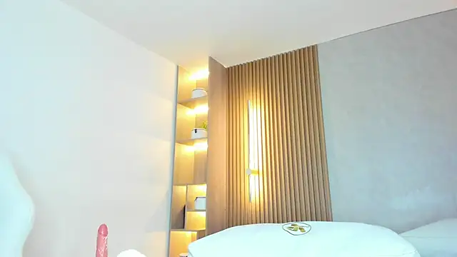 Snapshot of dalila_sette chatting on 04-25-26, 01:41 dalila sette online show from 04-25-26, 01:41