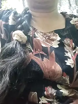 Snapshot of Monika_telugu_queen chatting on 04-15-26, 09:04 Monika telugu queen online show from 04-15-26, 09:04