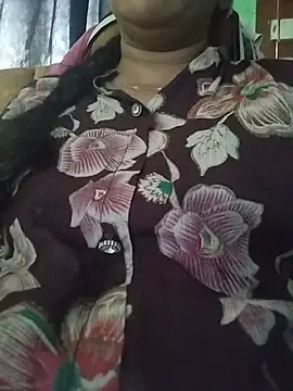 Snapshot of Monika_telugu_queen chatting on 06-17-26, 07:22 Monika telugu queen online show from 06-17-26, 07:22