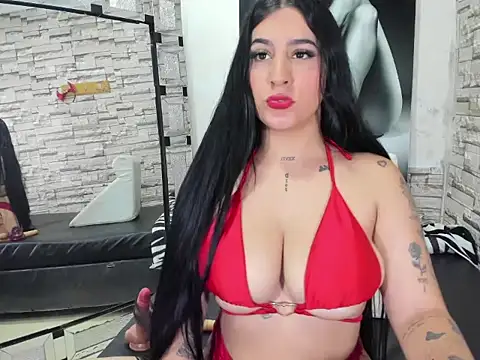 Snapshot of SamiBigAss chatting on 04-18-26, 05:17 SamiBigAss online show from 04-18-26, 05:17