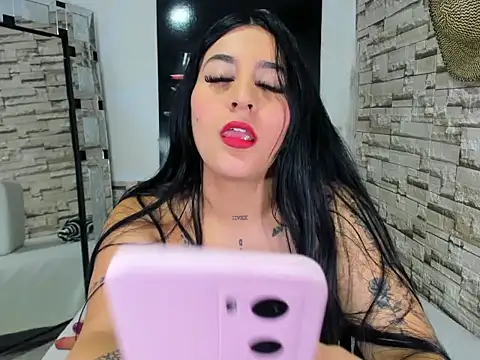 Snapshot of SamiBigAss chatting on 05-16-26, 03:33 SamiBigAss online show from 05-16-26, 03:33