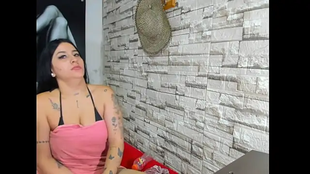 Snapshot of SamiBigAss chatting on 05-30-26, 02:25 SamiBigAss online show from 05-30-26, 02:25