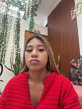 Kimmiebellarie online show from 06-30-26, 01:45