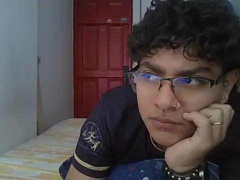 xhecho uzumaki online show from 05-07-26, 06:02