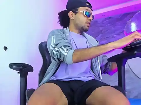 Josh Hot Sex online show from 04-12-26, 12:21