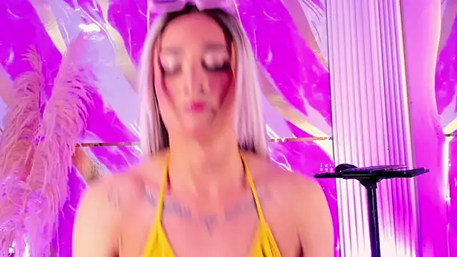Molly Spears  online show from 04-14-26, 04:24