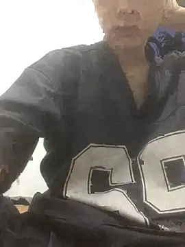 Angie-elli online show from 04-26-26, 11:19