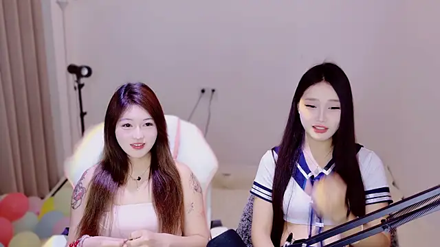 Xiongchumo1120 online show from 04-14-26, 02:39