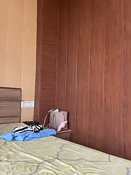 Snapshot of X_aurora67 chatting on 04-13-26, 09:59 X aurora67 online show from 04-13-26, 09:59