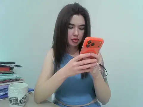 Snapshot of Dareessa chatting on 04-14-26, 09:59 Dareessa online show from 04-14-26, 09:59