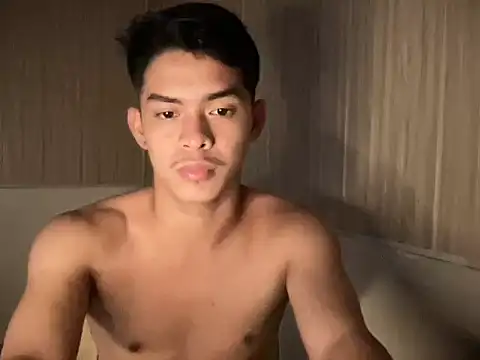 yourhotasian jhonpol16 online show from 07-09-26, 08:24