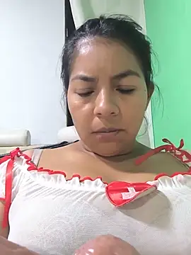 Tamaraxxx hot online show from 06-18-26, 04:57