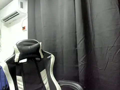 lunallena 17 online show from 06-22-26, 01:30